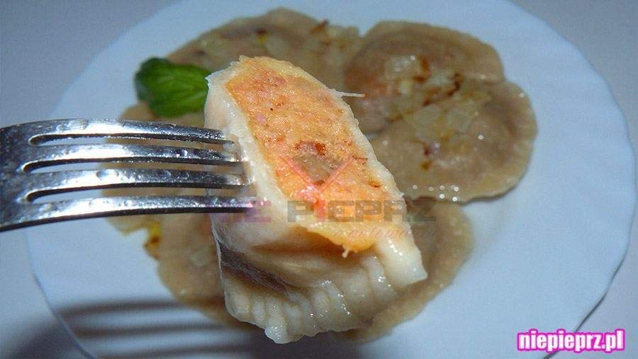 Pierogi z kiełbasą i ziemniakami