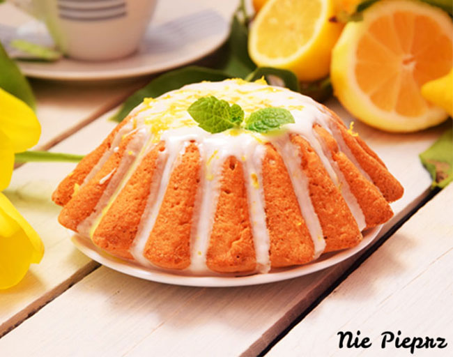 babka-z-białek-przepis