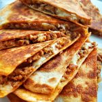 Quesadilla z mięsem mielonym Quesadilla z mięsem mielonym